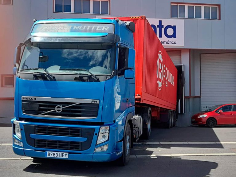 Inicio 2 Transporte contenedores en Tenerife